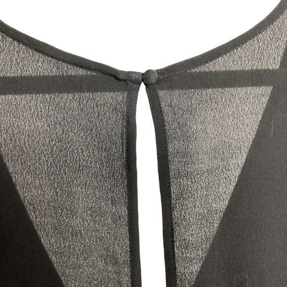 NWT Tobi Danielle Romper, Black, Medium, Lined Shorts, Open Back, Deep V-neck - Picture 8 of 16